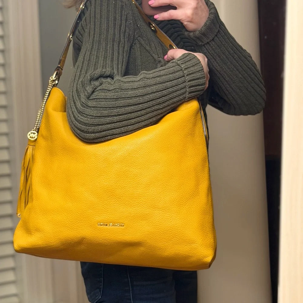NWOT Michael Kors Boho Brooklyn Large Leather Shoulder Bag Shade Marigold/Cider - Picture 3 of 14